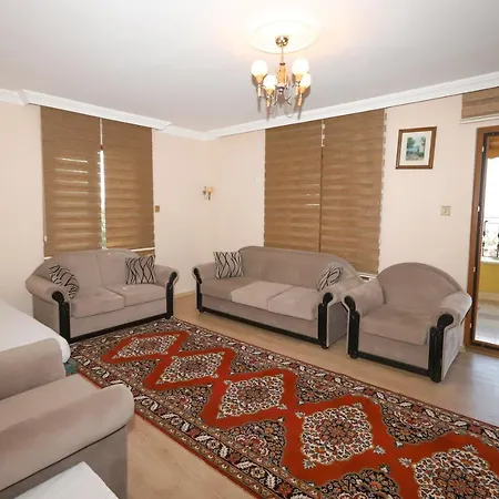 Cheerful 9-Bedroom Villa With Pool Villa