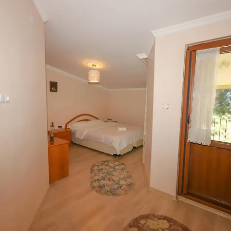 Cheerful 9-Bedroom Villa With Pool Villa