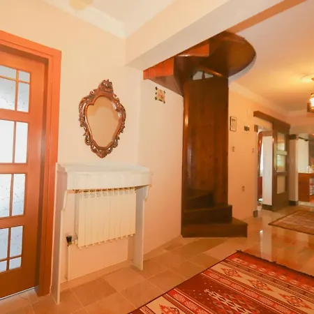 Villa Cheerful 9-Bedroom Villa With Pool
